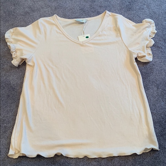 Cream Ruffle Pajama Set - Picture 3 of 3